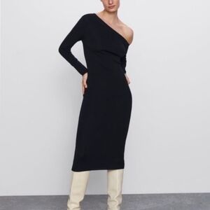 Zara Black Asymmetrical Neckline Bodycon Knit Midi Dress Size Small